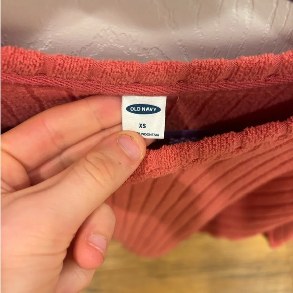 Old Navy ripped sweater - Picture 3 of 3